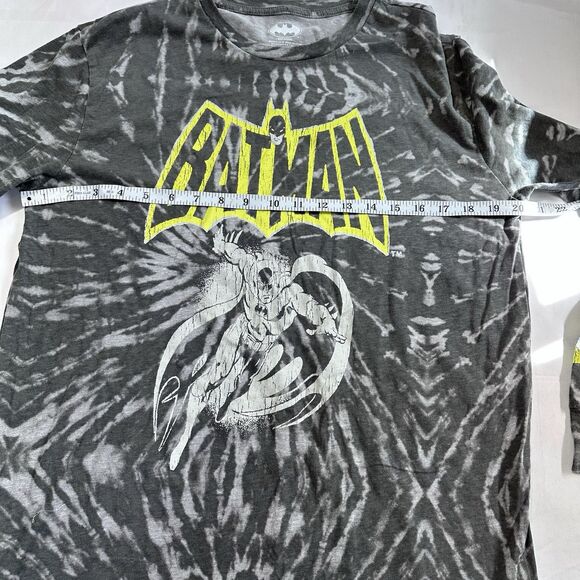 Batman DC Comics Long Sleeve Gray T Shirt Tye Dye Graphics Sz M - Picture 3 of 9